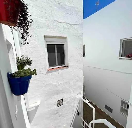 Vivienda Carolina•terraza Privada Y Parking• *