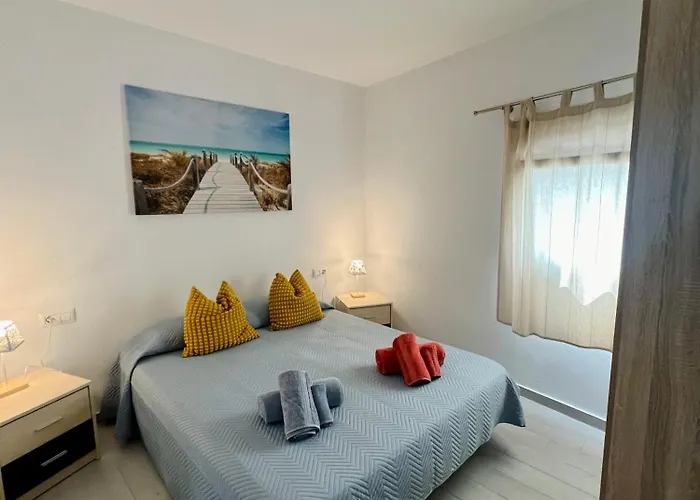 Vivienda Carolina•terraza Privada Y Parking• コニル・デ・ラ・フロンテラ